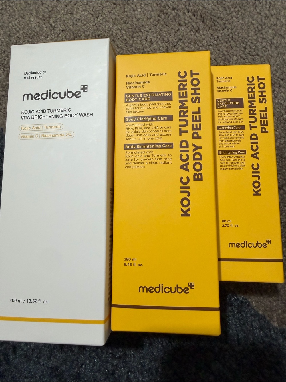 medicube Kojic Acid Turmeric Brightening Body Wash - Yellow